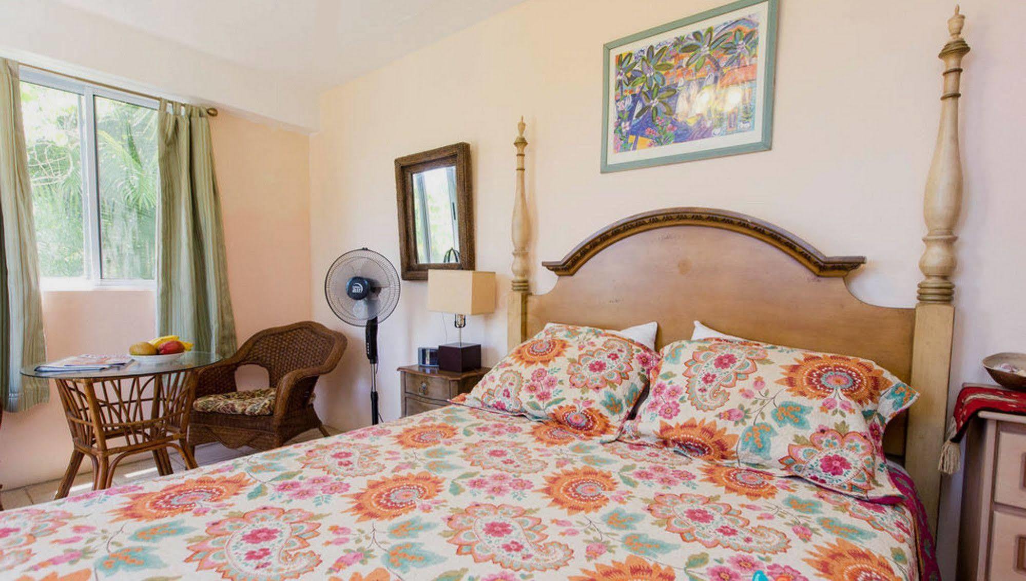 Nature'S Paradise Bed & Breakfast มาริกอทเบย์ ภายนอก รูปภาพ
